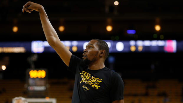 kevin_durant_warriors_nba_finals_.jpg